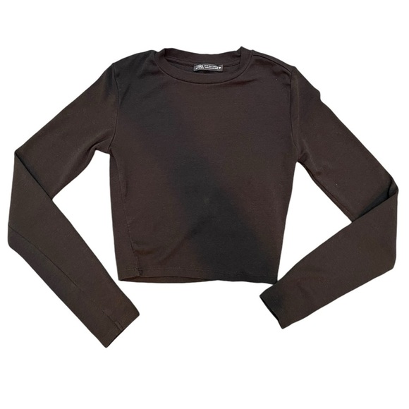 Zara Tops - Zara Cropped Long Sleeve Knit Top in Black Size Small